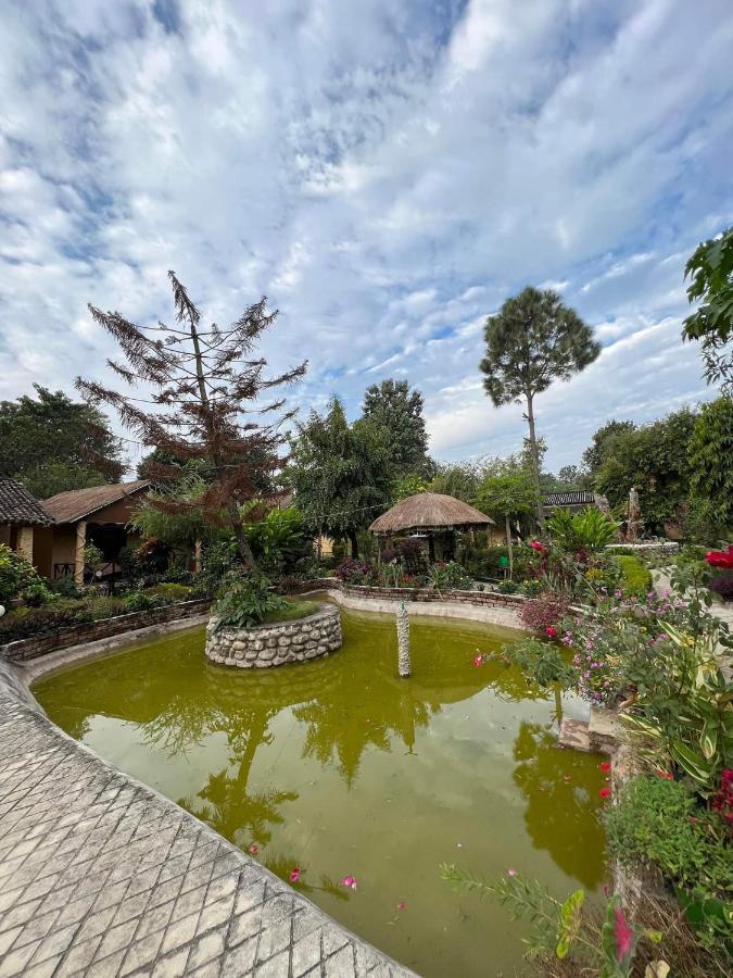 Bardia Wildlife Resort Bardiya Екстер'єр фото