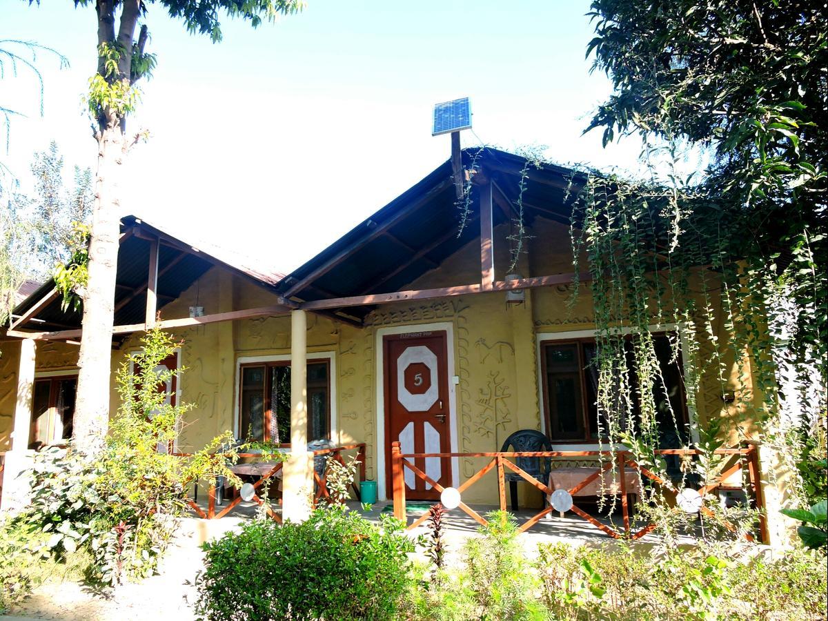 Bardia Wildlife Resort Bardiya Екстер'єр фото