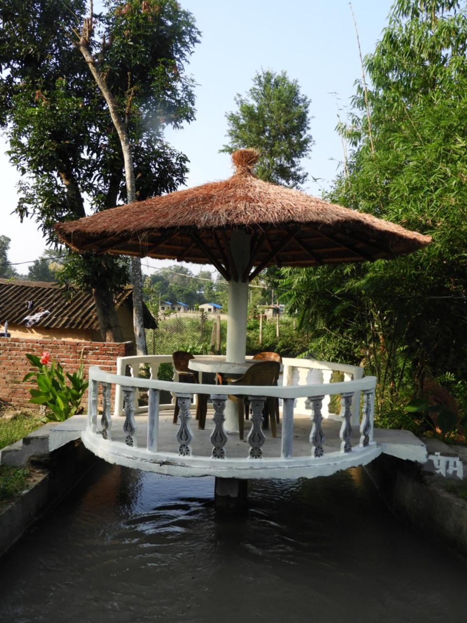 Bardia Wildlife Resort Bardiya Екстер'єр фото